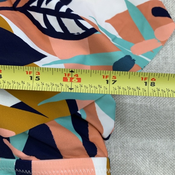 Raisins Curve Women's Off-Shoulder Tankini Top Size 24W - Picture 10 of 10